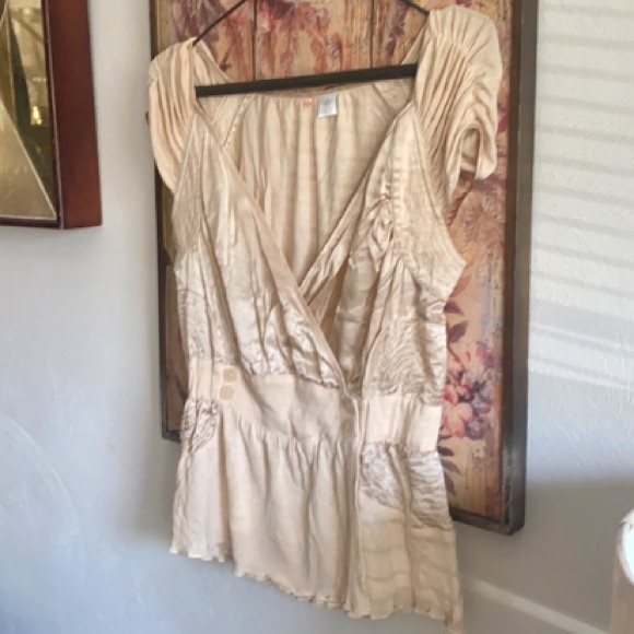ANTHROPOLOGIE ODILLE STRETCH BLUSH CREAM WRAP TOP BOHO TOP FEMININE BLOUSE S - Picture 15 of 16